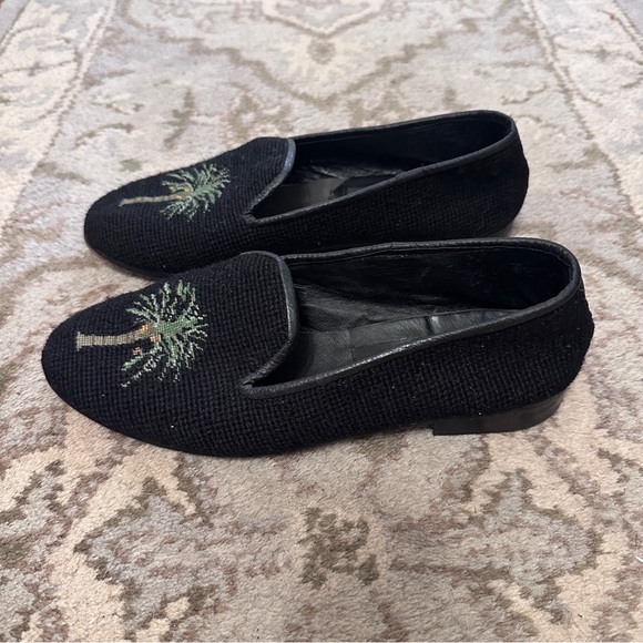 By Paige Needlepoint Palm Tree Loafers Size 9 - Picture 2 of 3